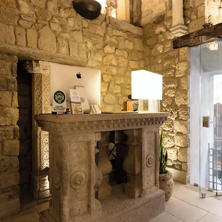 Antica Dimora Magi Guest house