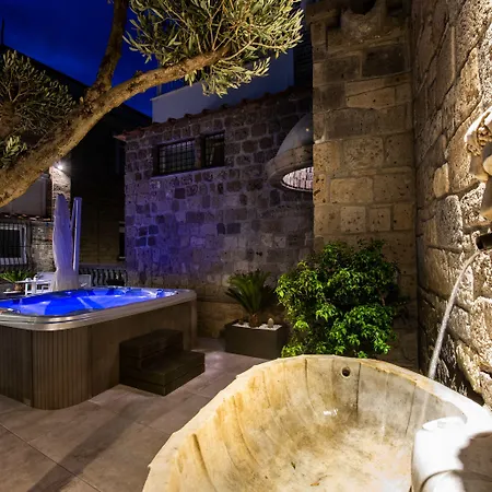 Antica Dimora Magi 4*