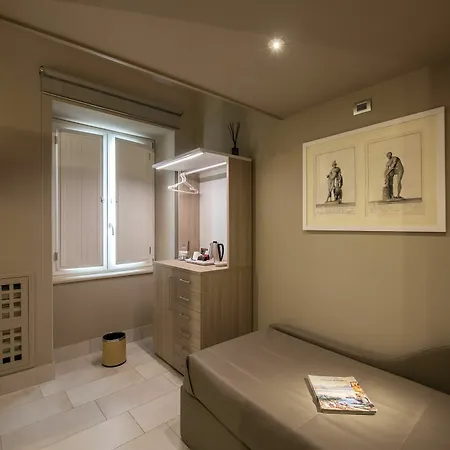 Guest house Antica Dimora Magi 2*